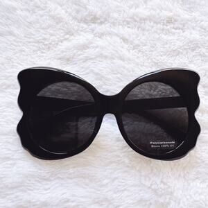 Eliza Black Butterfly-shaped Sunglasses